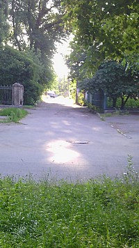 вул. Бажана