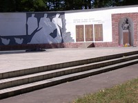 Монумент Слави та могила Героя Радянського Союзу Ф. Л. Каткова