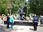 Братська могила, в якій поховані 5 комсомольців-підпільників, розстріляних 17.09.1943р.