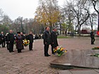 Урочисте покладання квітів до братської могили підпільників та радянських воїнів