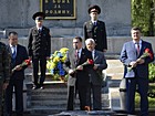 Урочистий мітинг та церимонія покладення квітів біля братської могили на вул. Івана Сірка