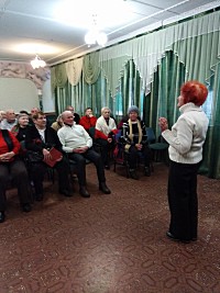 «І запалили свічки»