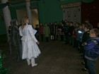 конкурсно-розважальна програма біля ялинки "Новорічне конфетті"