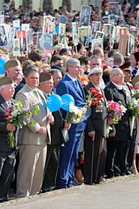 Урочиста хода та театралізований мітинг-реквієм "У вечного огня" (Саксаганський район)